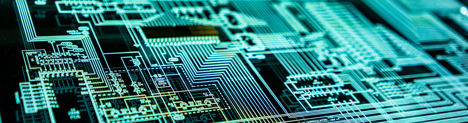 Formations-Bachelor-Cybersécurité-administrateur-réseaux-slider