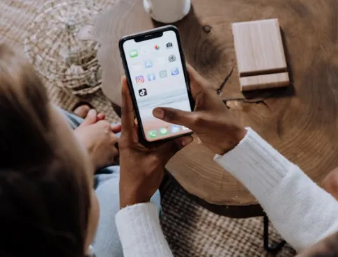 Réseaux sociaux et BTS Communication : savoir les maîtriser