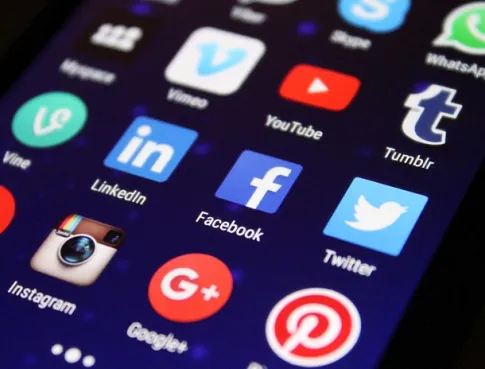 Se former pour vendre sur les réseaux sociaux