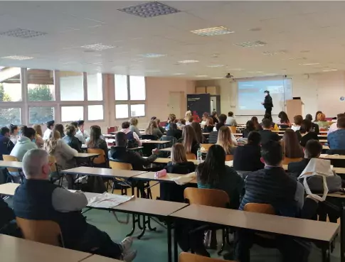 Quand les entreprises retournent sur les bancs de l’IPAC Annecy