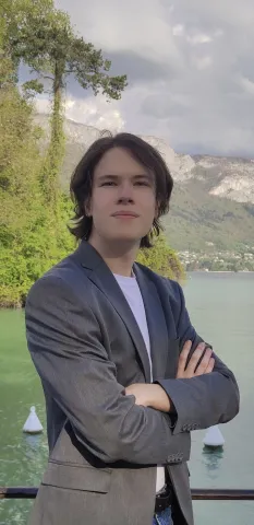 Réveillé–Adam Ewan 